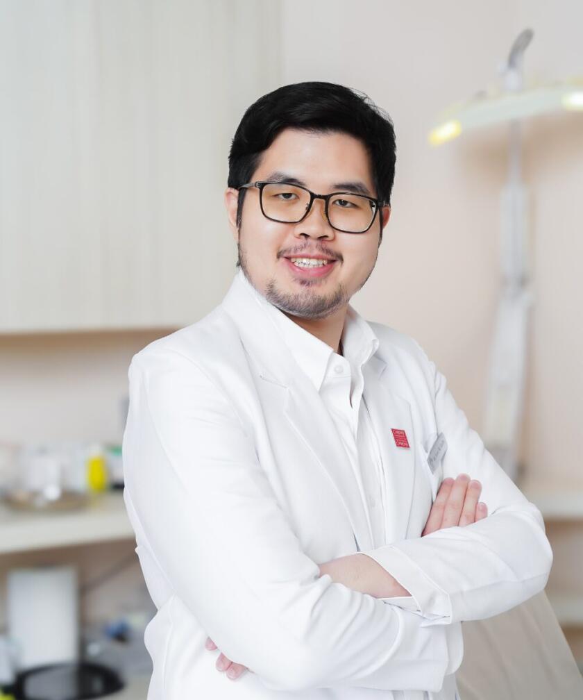 Dr. Ivan Wong, Sp.DV